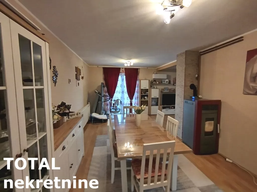 Kuca,NOVI SAD,SAJLOVO,kv: 181.00, € 216500, ID: 3091272 9