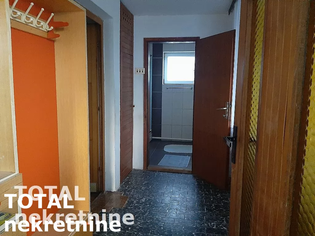 Kuca,PETROVARADIN,SADOVI,kv: 270.00, € 257500, ID: 3089868 15