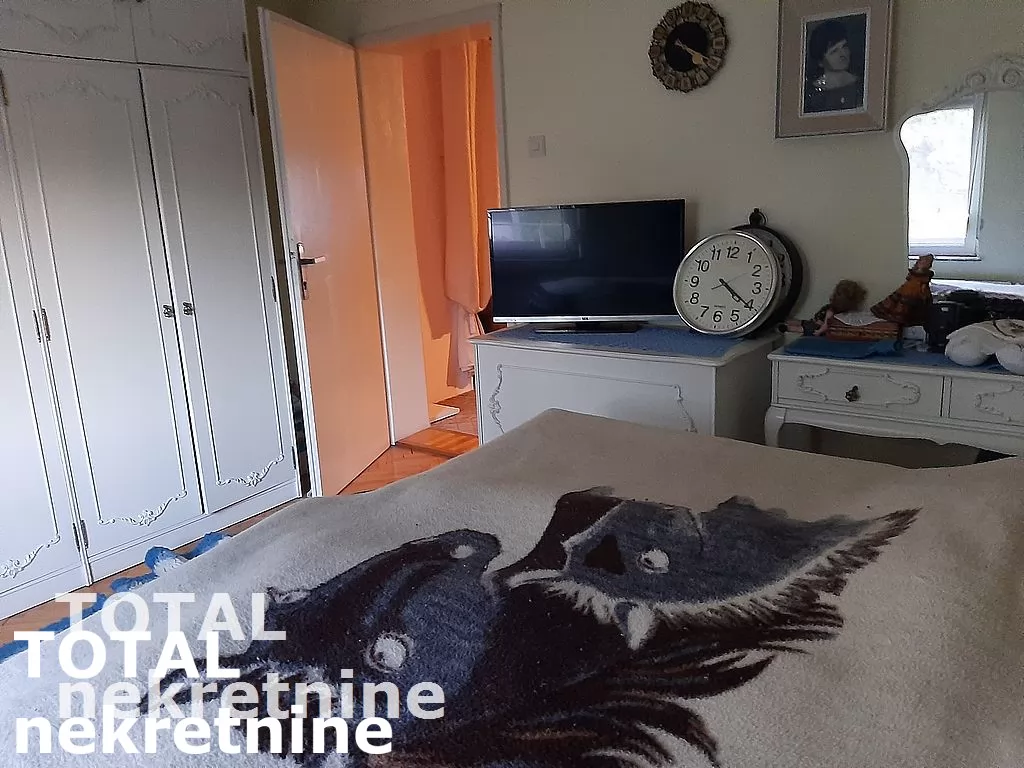 Kuca,PETROVARADIN,SADOVI,kv: 270.00, € 257500, ID: 3089868 6