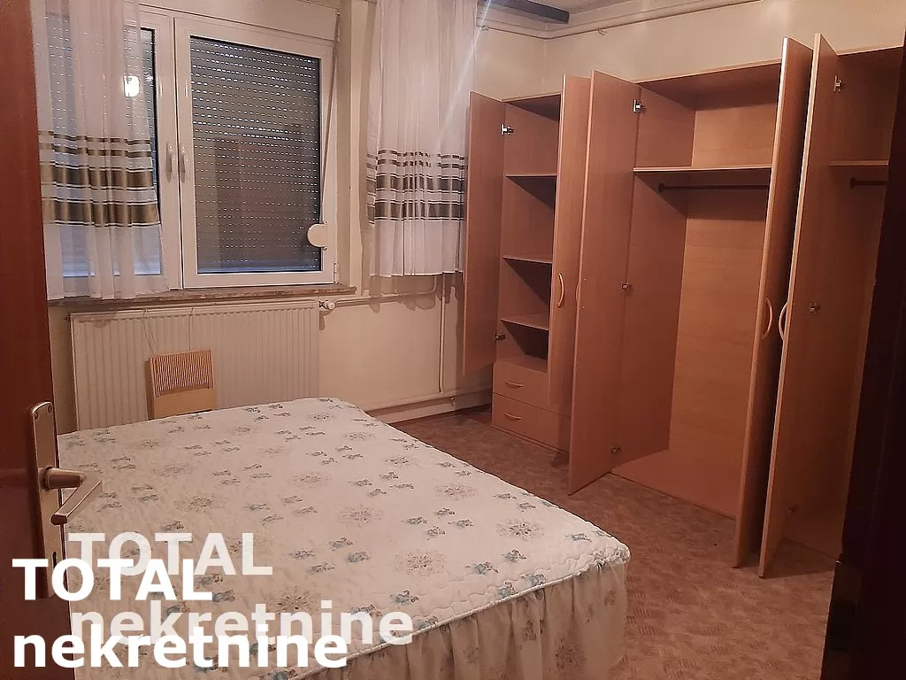 Kuca,PETROVARADIN,SADOVI,kv: 270.00, € 257500, ID: 3089868 7