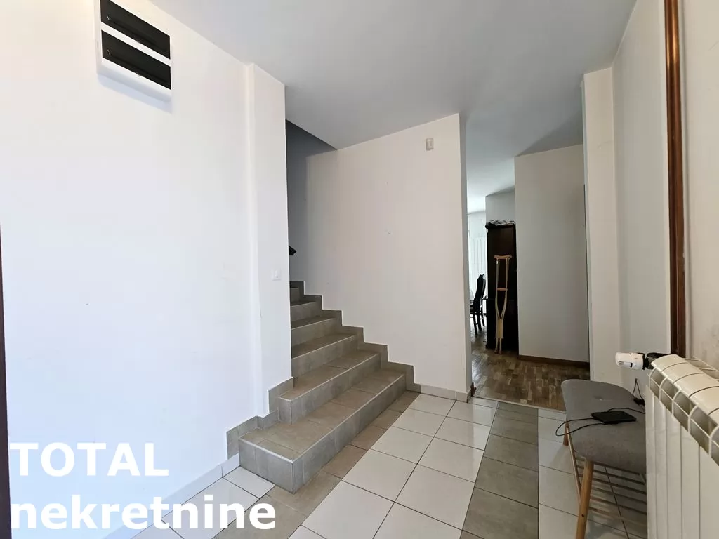 Kuca,SREMSKA KAMENICA,CARDAK,kv: 298.00, € 556200, ID: 3091382 8