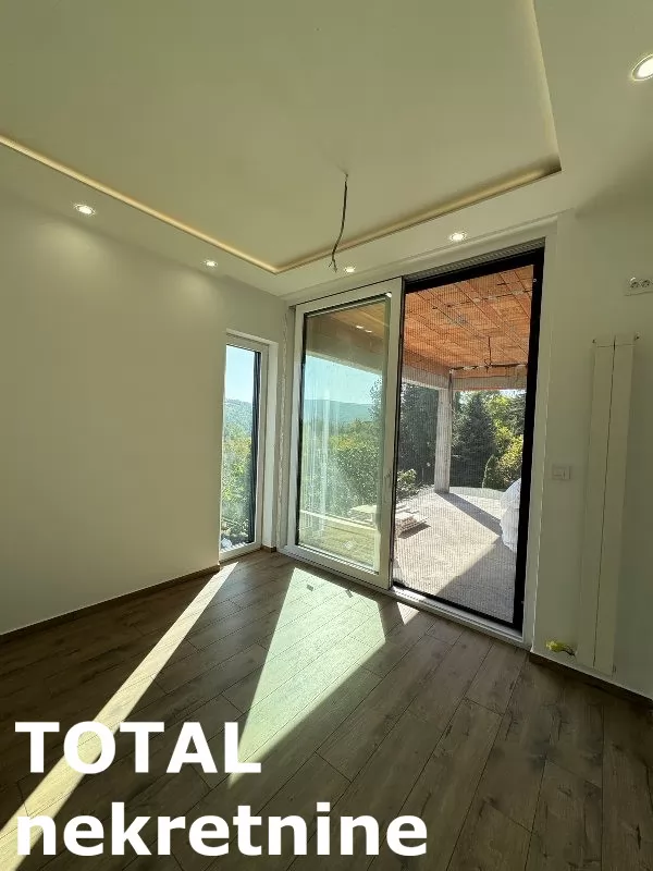 Kuca,SREMSKA KAMENICA,CARDAK,kv: 300.00, € 390000, ID: 3090707 21