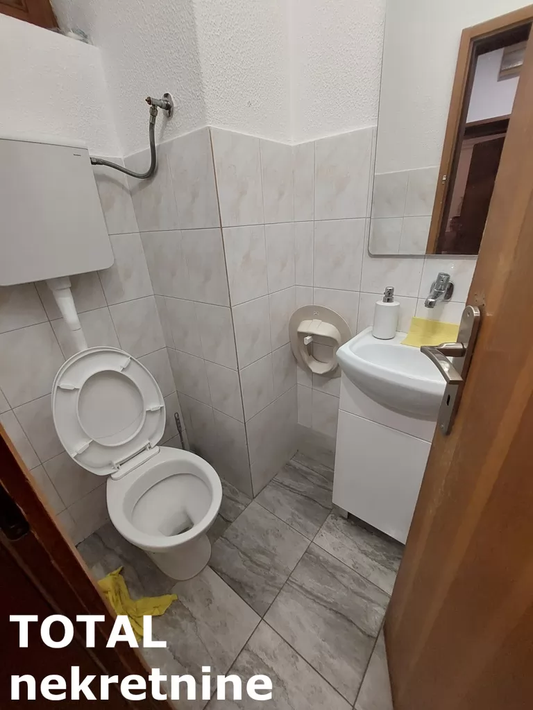 Kuca,SREMSKA KAMENICA,CENTAR,kv: 170.00, € 210000, ID: 3091371 8