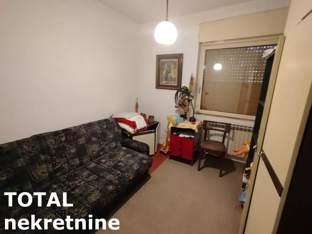 Kuca,SREMSKA KAMENICA,CENTAR,kv: 443.00, € 721000, ID: 3091423 26