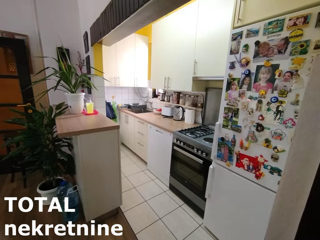 Kuca,SREMSKA KAMENICA,CENTAR,kv: 443.00, € 721000, ID: 3091423 7