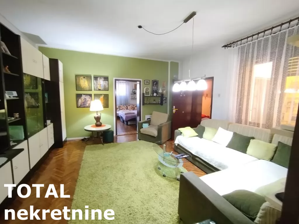 Kuca,SREMSKA KAMENICA,CENTAR,kv: 443.00, € 721000, ID: 3091423 8