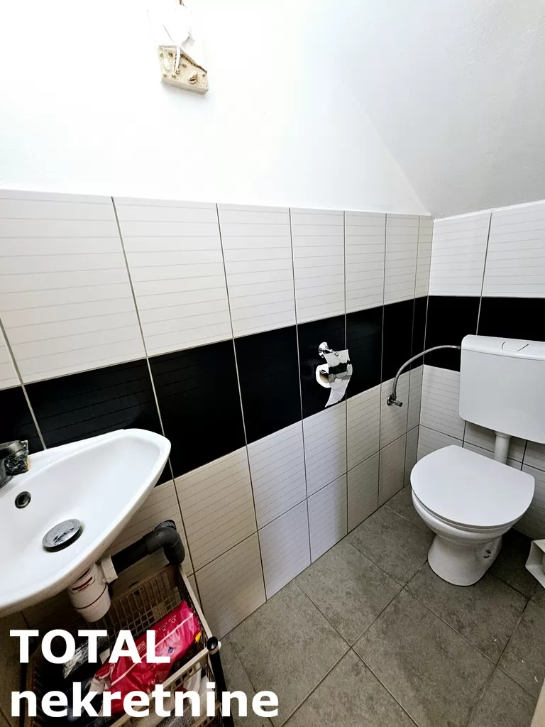 Kuca,SREMSKA KAMENICA,PARAGOVO,kv: 152.00, € 240000, ID: 3091431 24