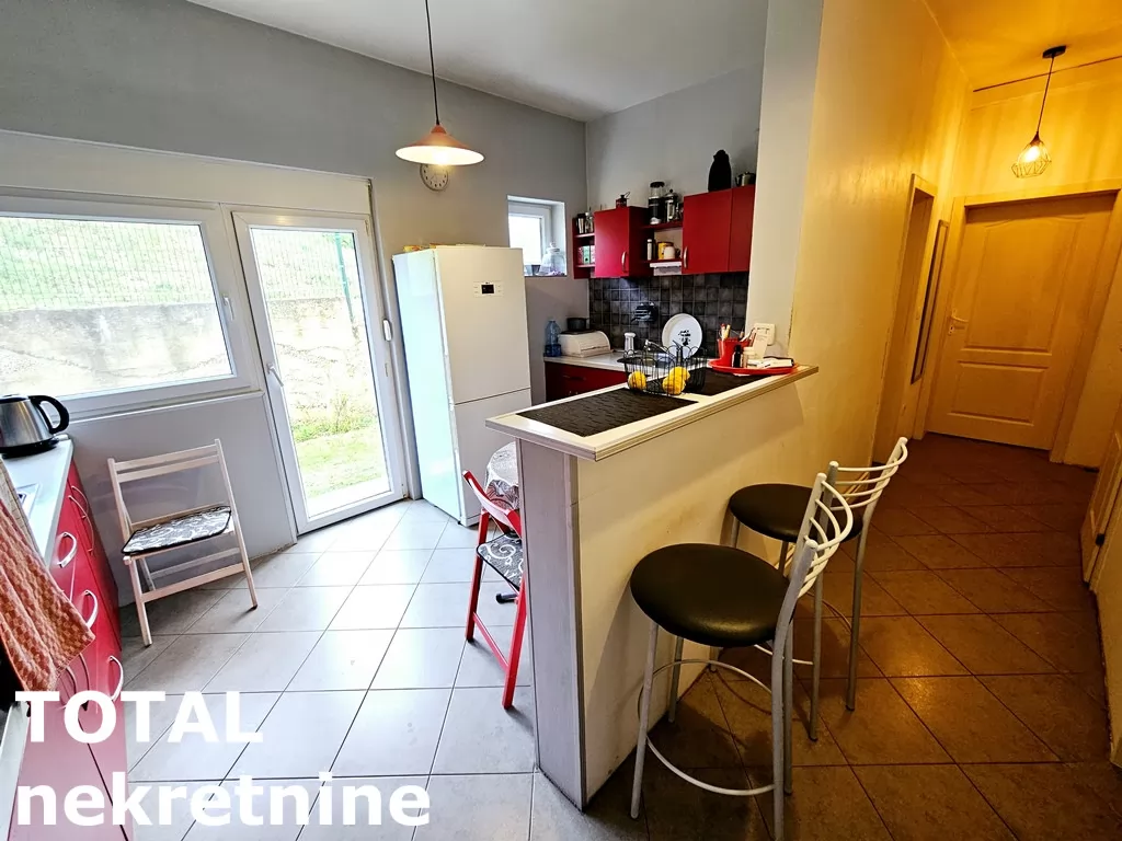 Kuca,SREMSKA KAMENICA,PARAGOVO,kv: 152.00, € 240000, ID: 3091431 9