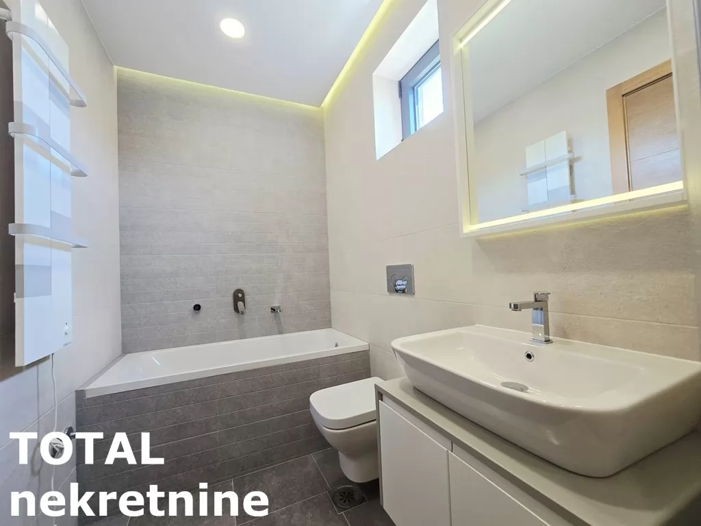 Kuca,SREMSKA KAMENICA,POPOVICA,kv: 181.00, € 513970, ID: 3091443 20