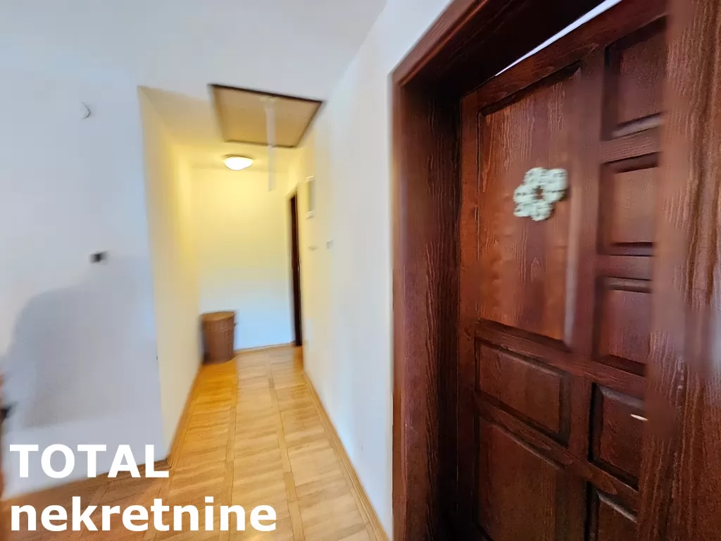 Kuca,SREMSKA KAMENICA,POPOVICA,kv: 388.00, € 793100, ID: 3091031 18