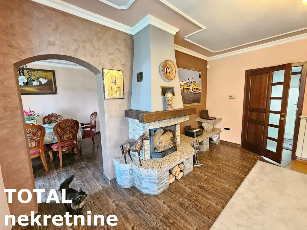 Kuca,SREMSKA KAMENICA,POPOVICA,kv: 388.00, € 793100, ID: 3091031 2