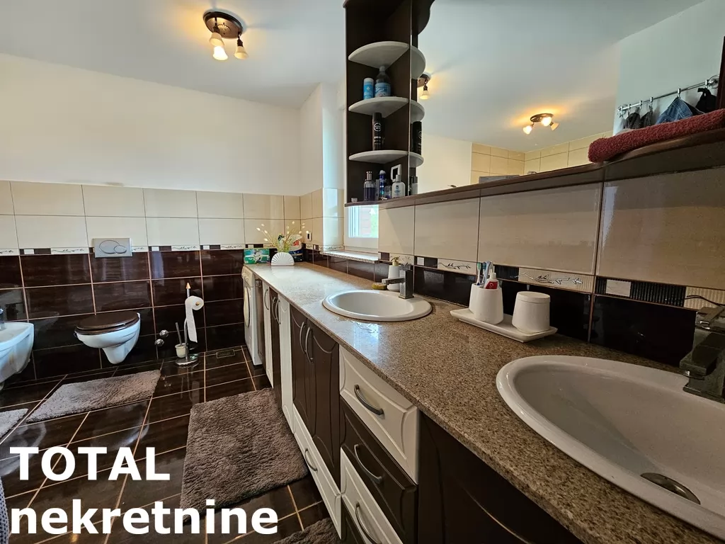 Kuca,SREMSKA KAMENICA,POPOVICA,kv: 388.00, € 793100, ID: 3091031 29