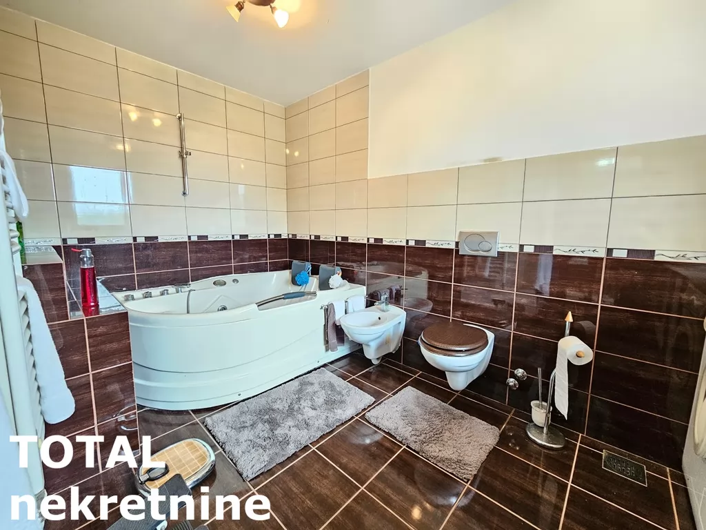 Kuca,SREMSKA KAMENICA,POPOVICA,kv: 388.00, € 793100, ID: 3091031 30