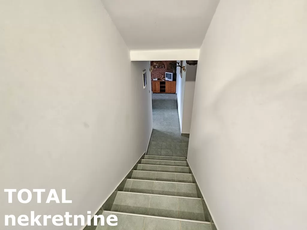 Kuca,SREMSKA KAMENICA,POPOVICA,kv: 388.00, € 793100, ID: 3091031 34