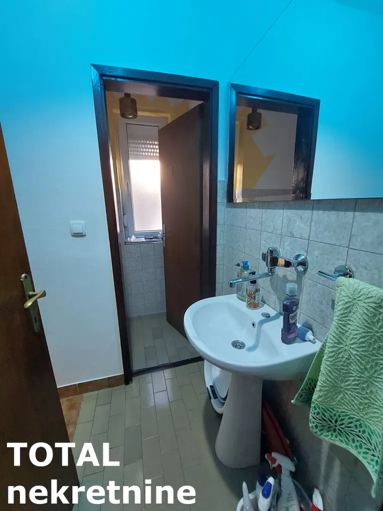 Kuca,SREMSKA KAMENICA,SREMSKA KAMENICA,kv: 230.00, € 247200, ID: 3091380 22