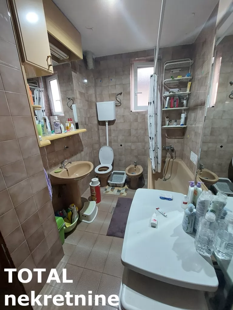 Kuca,SREMSKA KAMENICA,SREMSKA KAMENICA,kv: 230.00, € 247200, ID: 3091380 26