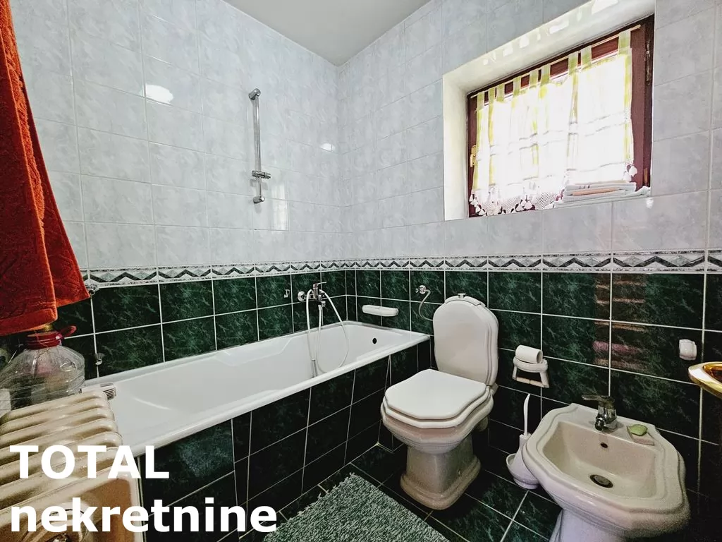 Kuca,SREMSKA KAMENICA,TATARSKO BRDO,kv: 210.00, € 412000, ID: 3090953 13