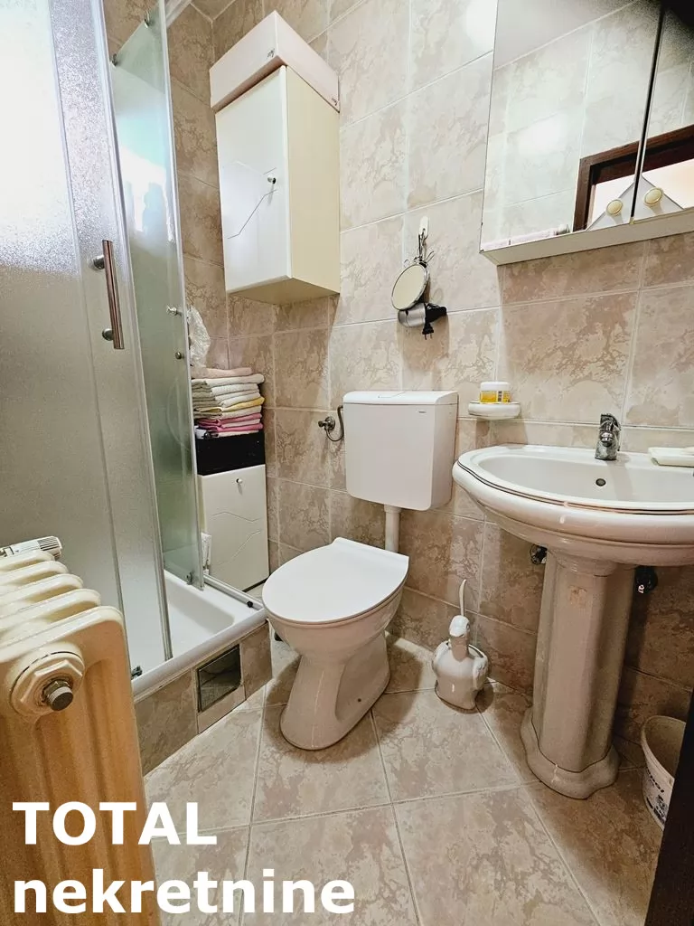 Kuca,SREMSKA KAMENICA,TATARSKO BRDO,kv: 210.00, € 412000, ID: 3090953 7