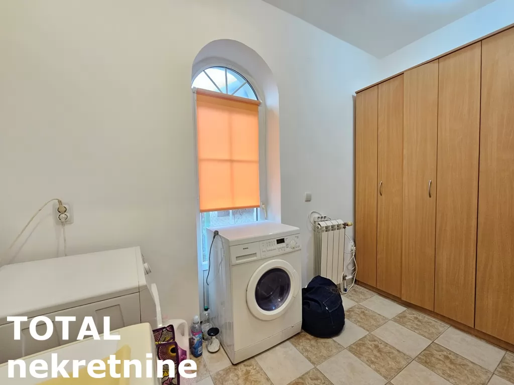 Kuca,SREMSKA KAMENICA,TATARSKO  BRDO,kv: 338.00, € 700000, ID: 3091213 15