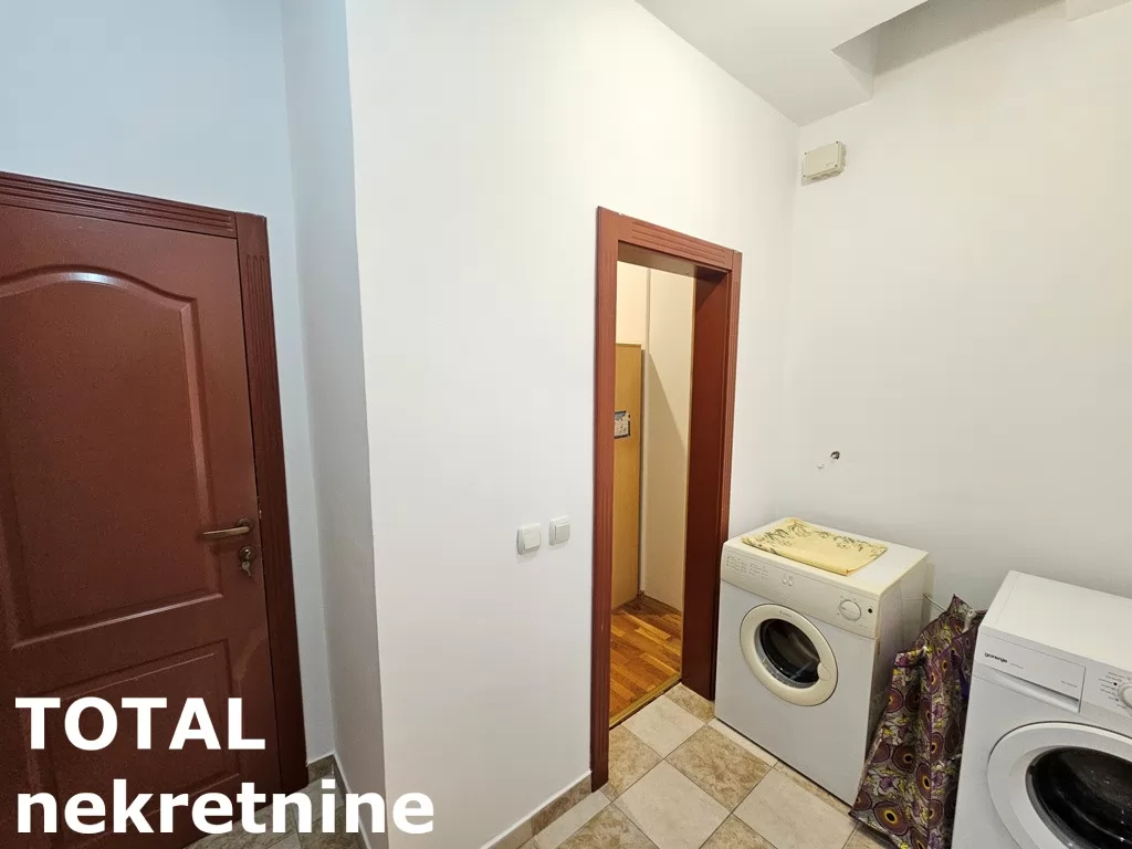 Kuca,SREMSKA KAMENICA,TATARSKO  BRDO,kv: 338.00, € 700000, ID: 3091213 16