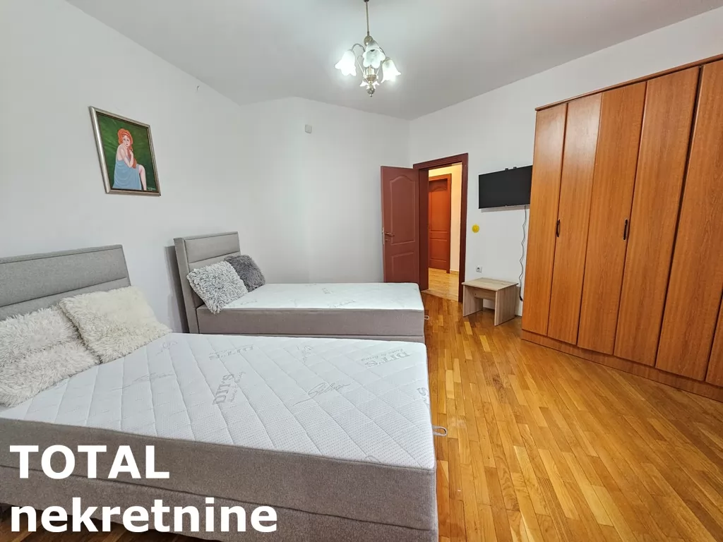 Kuca,SREMSKA KAMENICA,TATARSKO  BRDO,kv: 338.00, € 700000, ID: 3091213 21