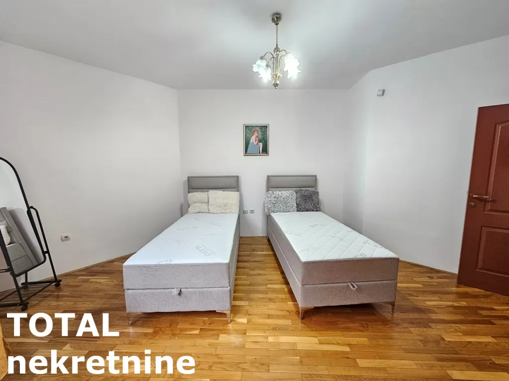 Kuca,SREMSKA KAMENICA,TATARSKO  BRDO,kv: 338.00, € 700000, ID: 3091213 22