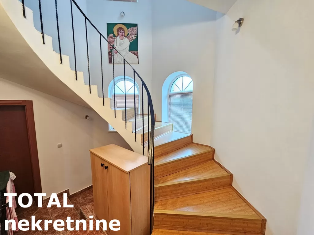 Kuca,SREMSKA KAMENICA,TATARSKO  BRDO,kv: 338.00, € 700000, ID: 3091213 23