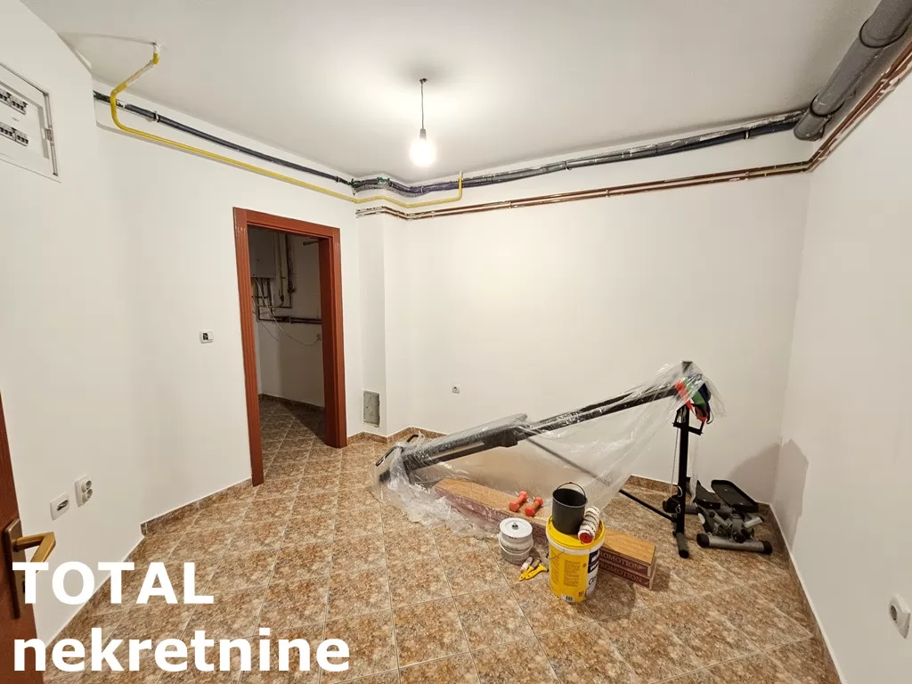 Kuca,SREMSKA KAMENICA,TATARSKO  BRDO,kv: 338.00, € 700000, ID: 3091213 38