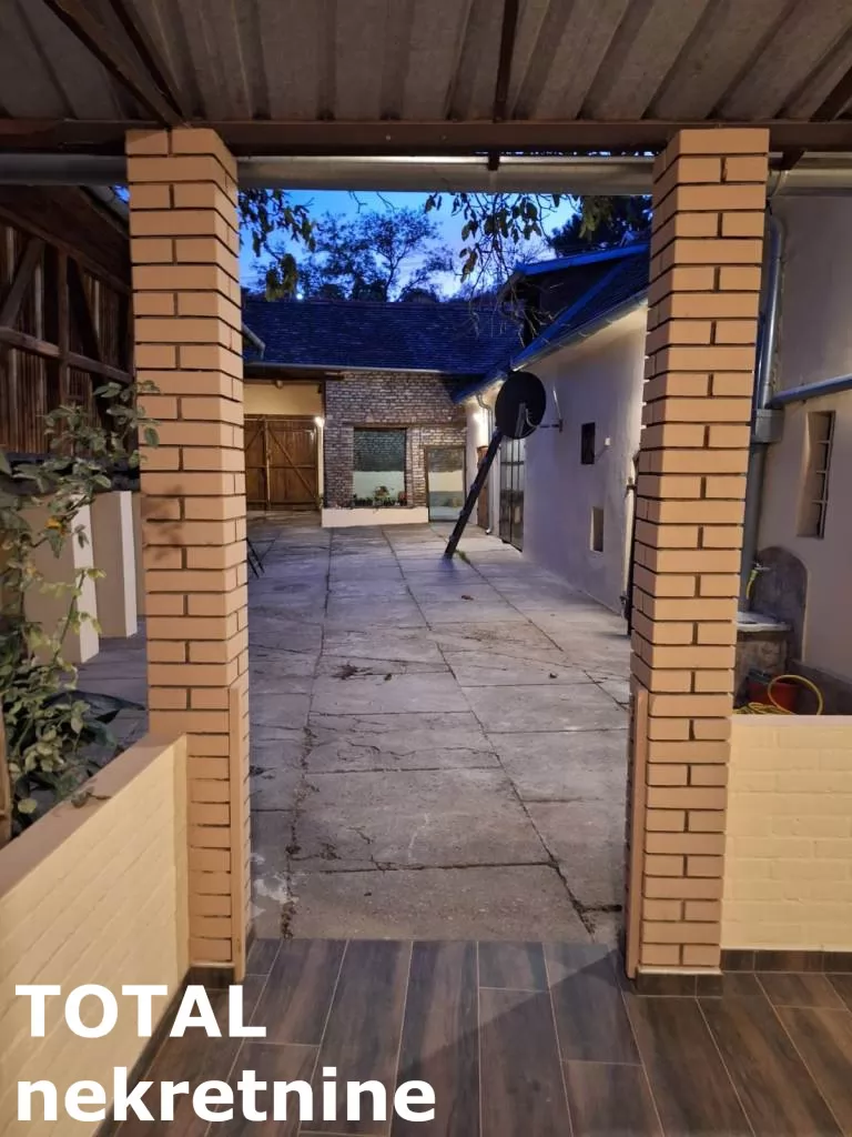 Kuca,SREMSKI KARLOVCI,CENTAR,kv: 504.00, € 270000, ID: 3091239 17