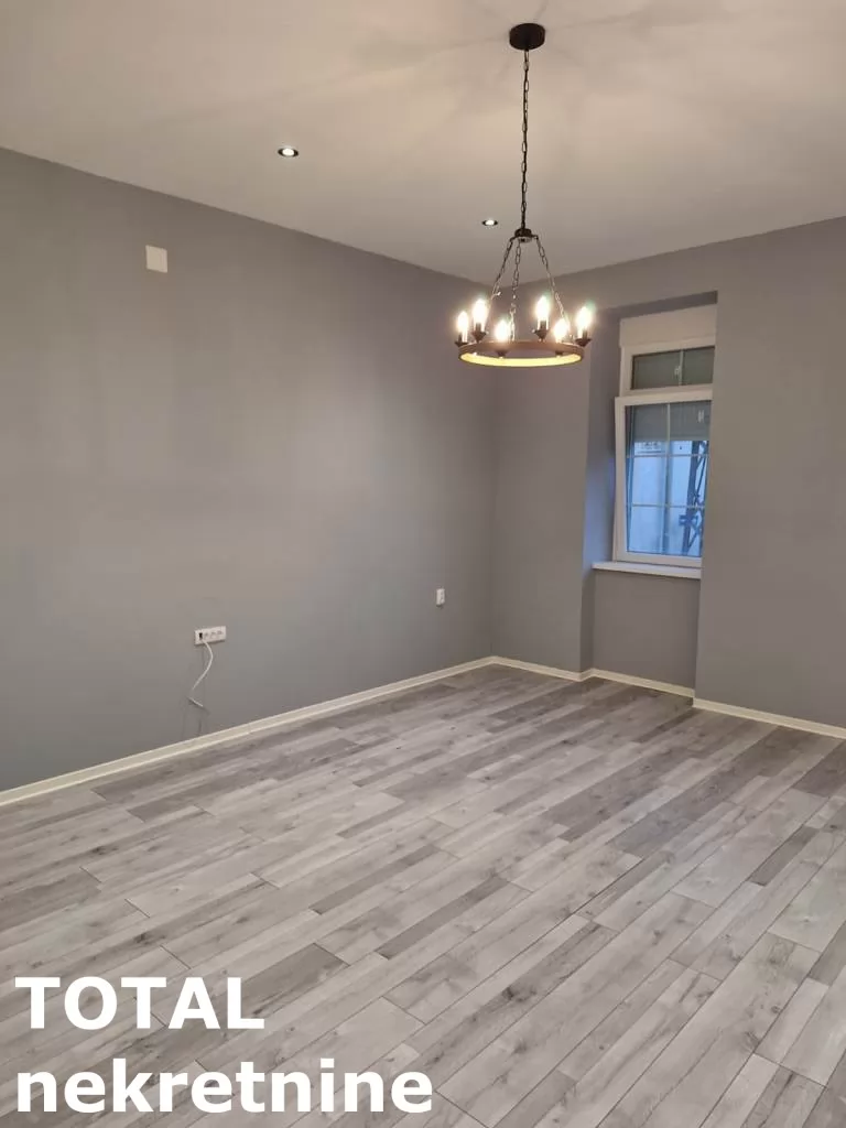 Kuca,SREMSKI KARLOVCI,CENTAR,kv: 504.00, € 270000, ID: 3091239 21