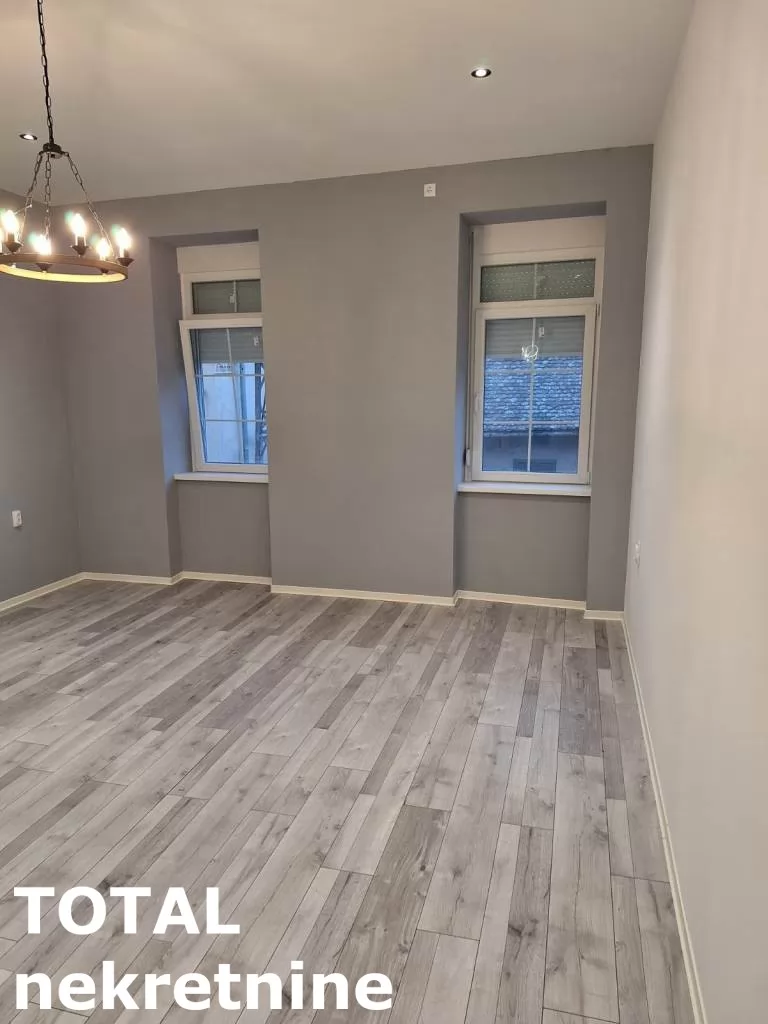 Kuca,SREMSKI KARLOVCI,CENTAR,kv: 504.00, € 270000, ID: 3091239 23