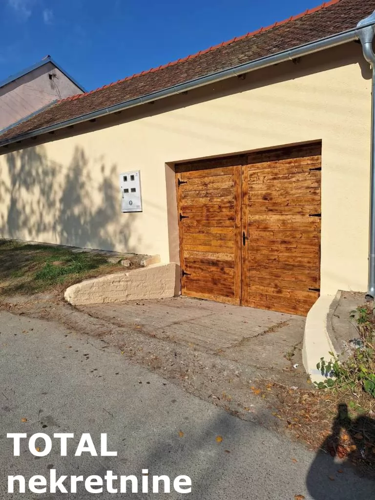 Kuca,SREMSKI KARLOVCI,CENTAR,kv: 504.00, € 270000, ID: 3091239 24