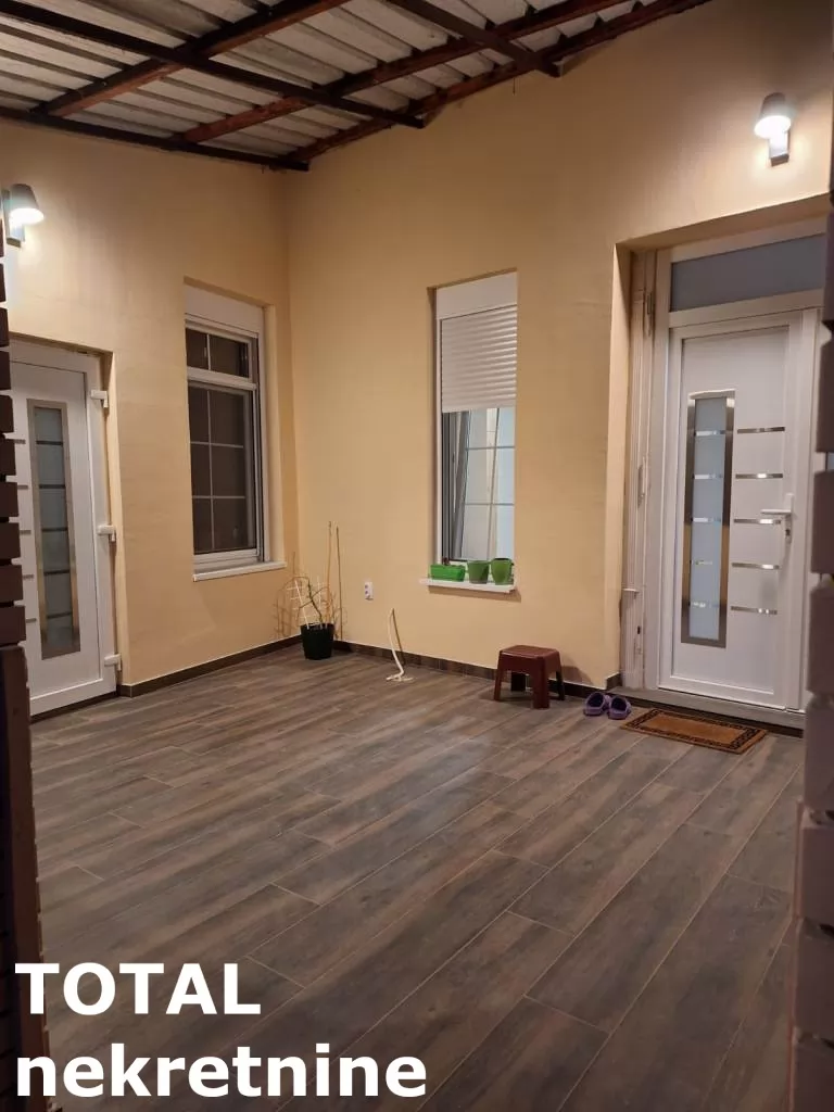 Kuca,SREMSKI KARLOVCI,CENTAR,kv: 504.00, € 270000, ID: 3091239 27