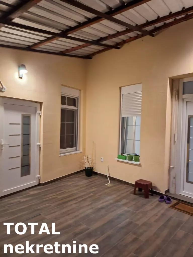 Kuca,SREMSKI KARLOVCI,CENTAR,kv: 504.00, € 270000, ID: 3091239 34