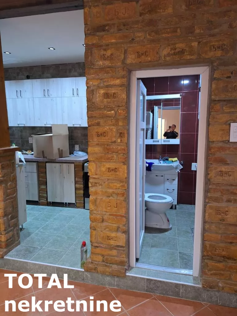 Kuca,SREMSKI KARLOVCI,CENTAR,kv: 504.00, € 270000, ID: 3091239 35