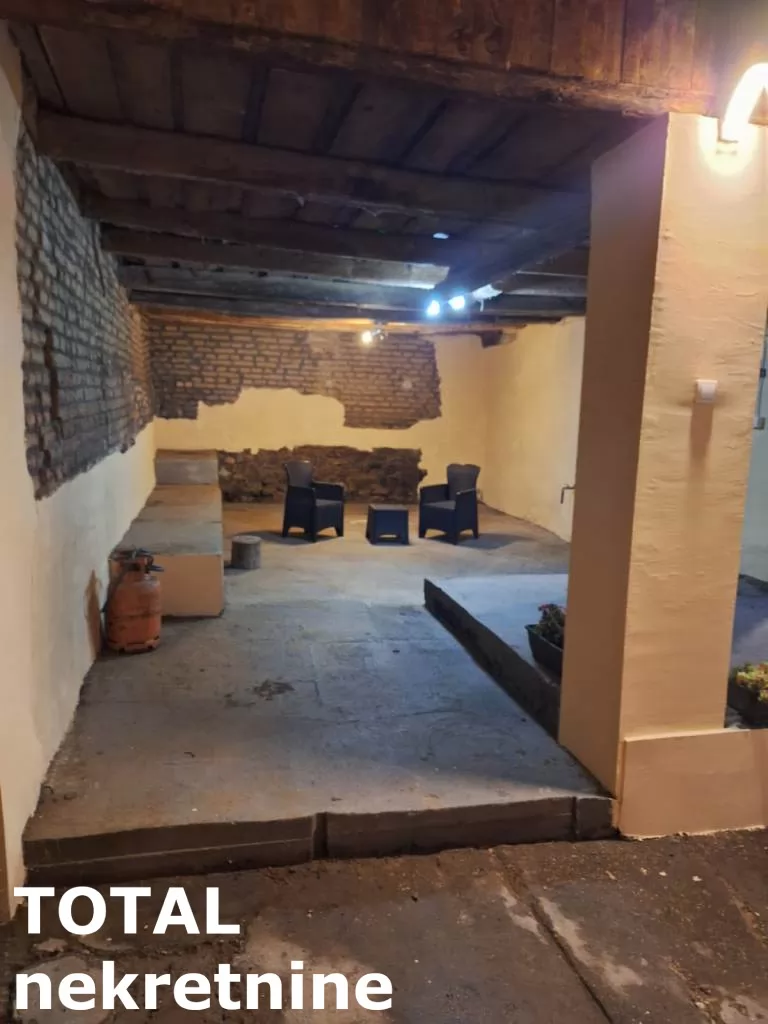 Kuca,SREMSKI KARLOVCI,CENTAR,kv: 504.00, € 270000, ID: 3091239 37