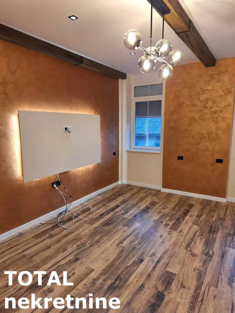 Kuca,SREMSKI KARLOVCI,CENTAR,kv: 504.00, € 270000, ID: 3091239 6