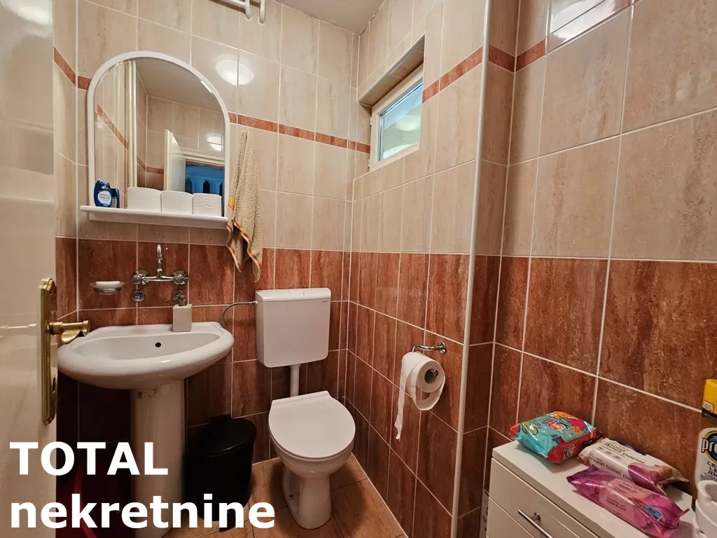 Kuca,SREMSKI KARLOVCI,DUDARA,kv: 360.00, € 669500, ID: 3091329 26