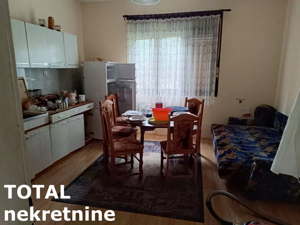 Kuca,SREMSKI KARLOVCI,STRAZILOVO,kv: 220.00, € 255000, ID: 3091462 4