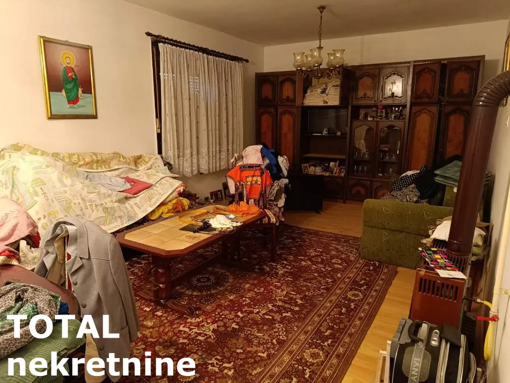 Kuca,SREMSKI KARLOVCI,STRAZILOVO,kv: 220.00, € 255000, ID: 3091462 5