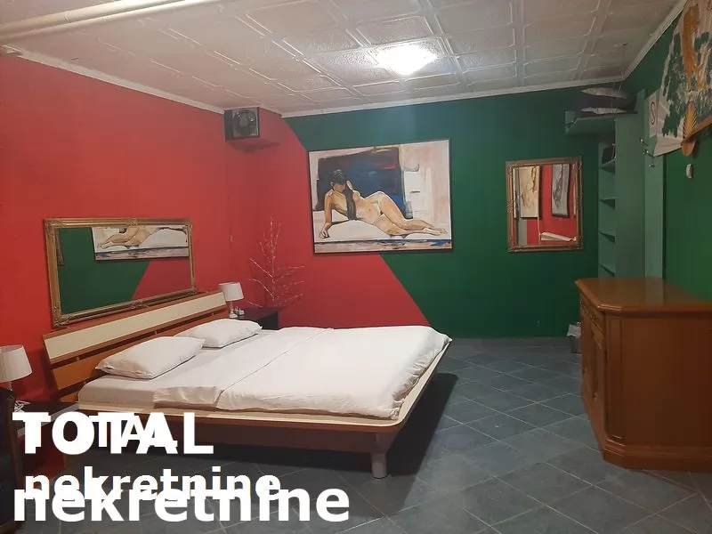 Lokal,NOVI SAD,CENTAR,kv: 57.00, € 120000, ID: 8089598 1