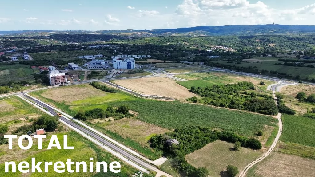 Plac,PETROVARADIN,MISELUK,kv: 764.00, € 295000, ID: 7089883 1