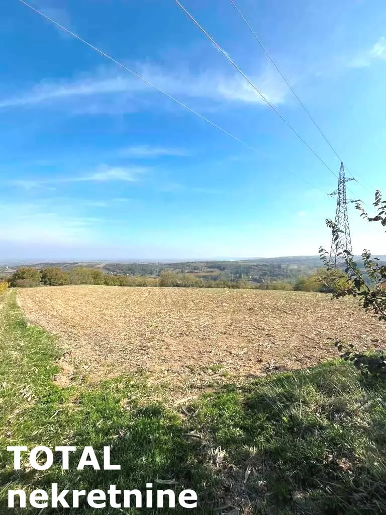 Plac,SREMSKI KARLOVCI,SREMSKI KARLOVCI,kv: 12392.00, € 73500, ID: 7089865 1