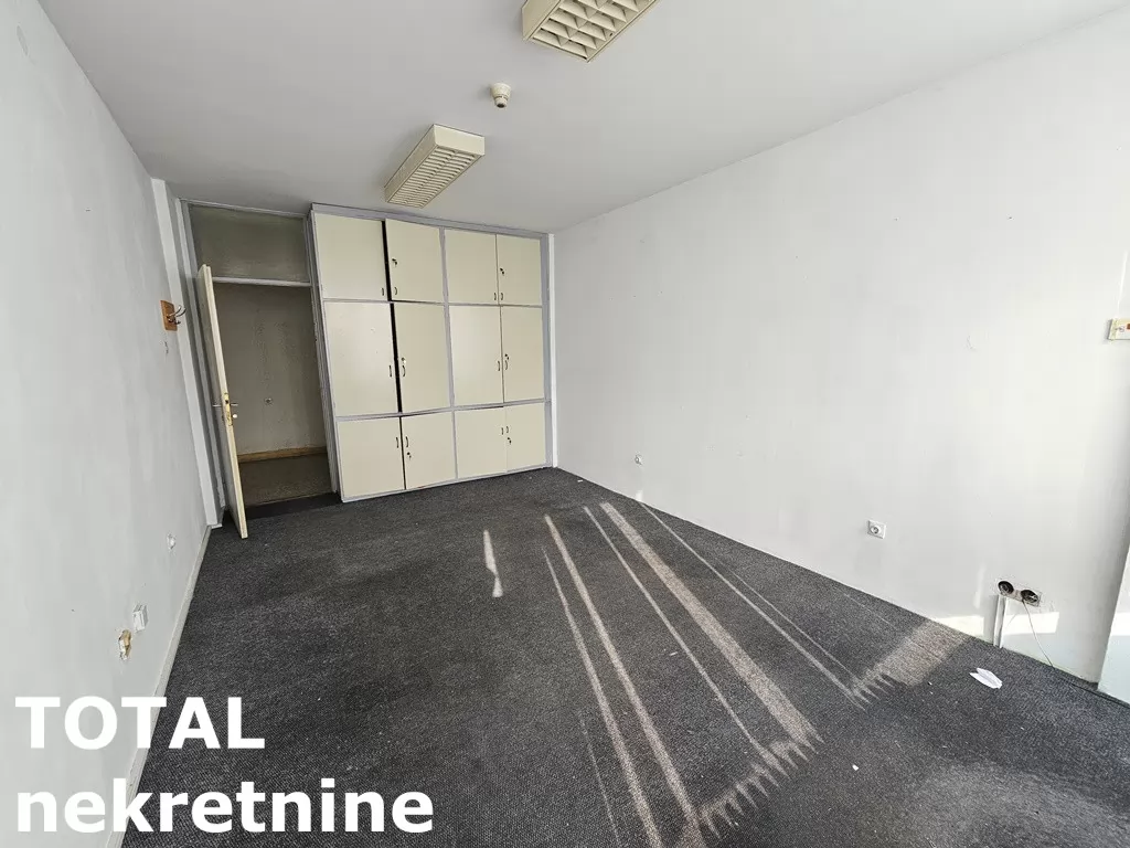 Poslovni prostori,NOVI SAD,CENTAR,kv: 850.00, € 10000, ID: 9189762 10
