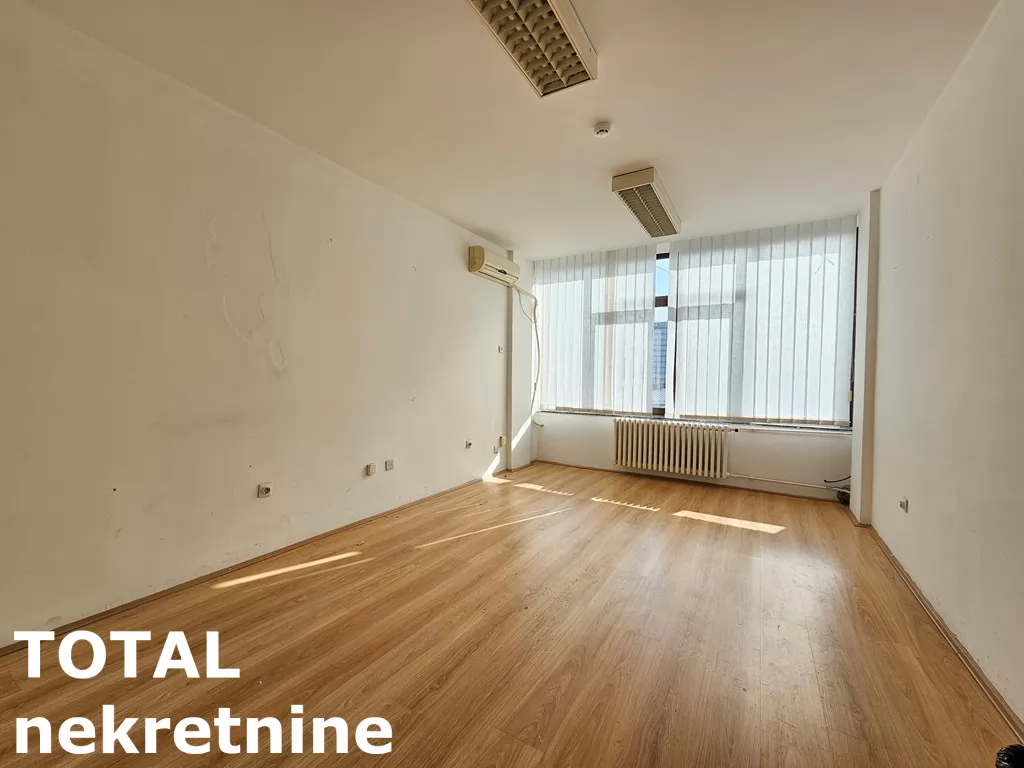 Poslovni prostori,NOVI SAD,CENTAR,kv: 850.00, € 10000, ID: 9189762 12