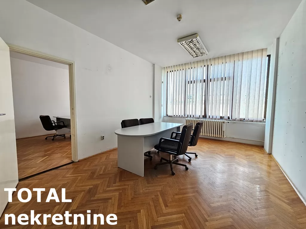 Poslovni prostori,NOVI SAD,CENTAR,kv: 850.00, € 10000, ID: 9189762 38