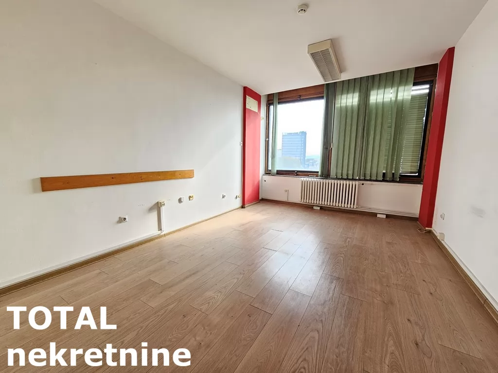 Poslovni prostori,NOVI SAD,CENTAR,kv: 850.00, € 10000, ID: 9189762 45