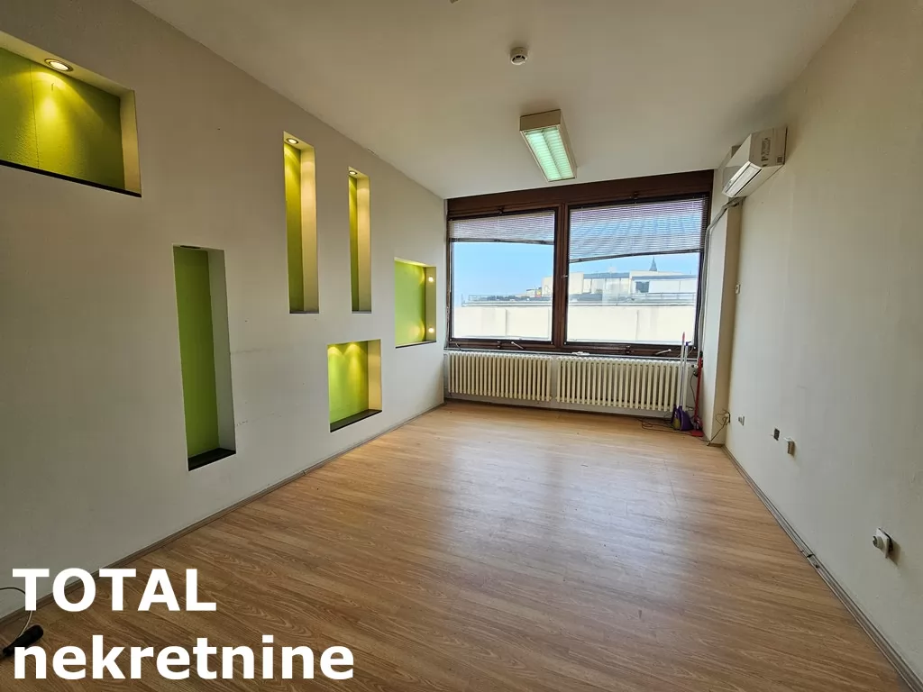 Poslovni prostori,NOVI SAD,CENTAR,kv: 850.00, € 10000, ID: 9189762 49