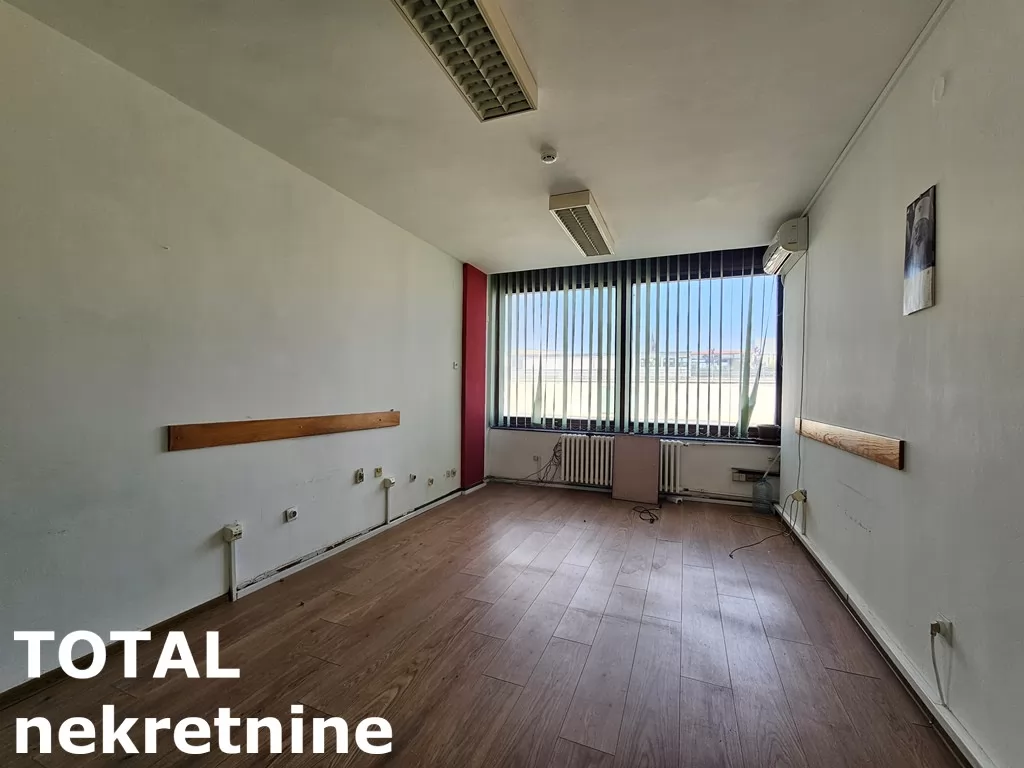 Poslovni prostori,NOVI SAD,CENTAR,kv: 850.00, € 10000, ID: 9189762 6