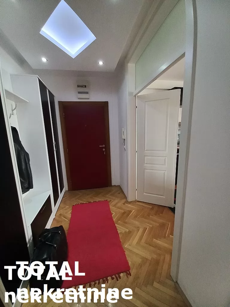 Stan,NOVI SAD,BULEVAR,kv: 101.00, € 257500, ID: 1093428 8